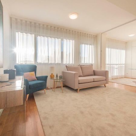 Saldanha Executive Apartment By The Portuguese Butler Lisbona Esterno foto