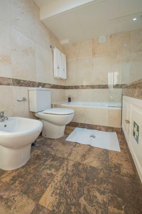 Saldanha Executive Apartment By The Portuguese Butler Lisbona Esterno foto